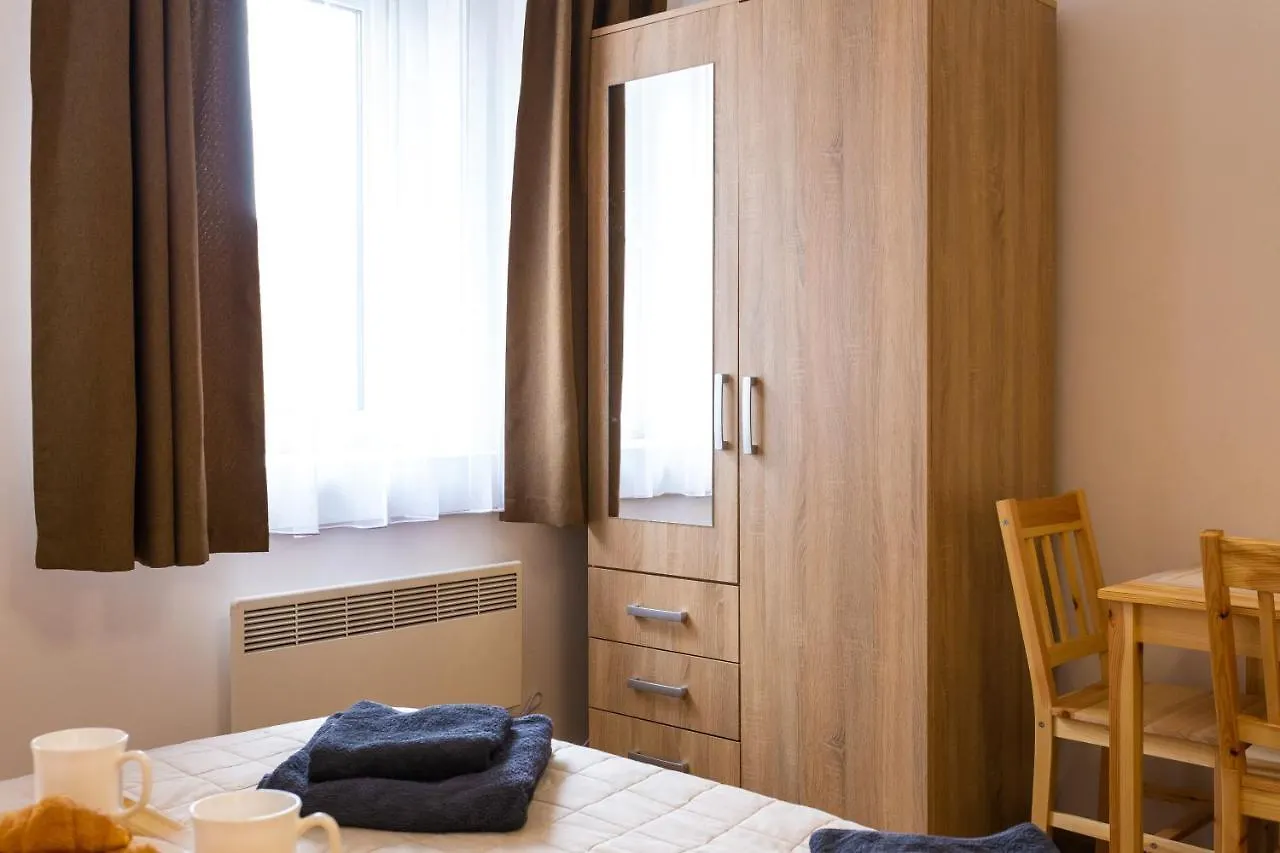 Peaceful Studio On Rynok Square Львов