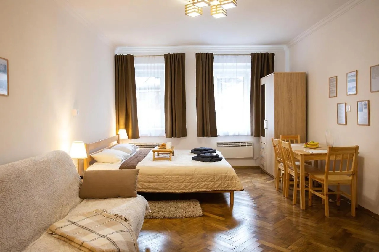 Апартаменты Peaceful Studio On Rynok Square Львов